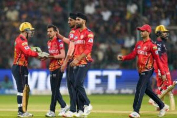 RCB vs PBKS: बारिश के कारण रद्द हुआ क्वालीफायर 1 तो किस टीम को मिलेगा फायदा? जान लें फाइनल का पूरा गणित – pbks vs rcb weather update what will happen if qualifier 1 is cancelled due to rain know the scenario
