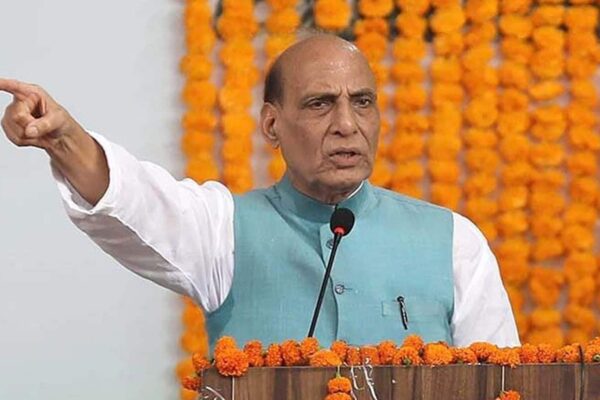 ‘ऑपरेशन सिंदूर’ में महिला पायलटों ने चटाई थी पाकिस्तान को धूल, रक्षा मंत्री राजनाथ सिंह का बड़ा बयान – women pilots instrumental during operation sindoor rajnath singh hails nari shakti