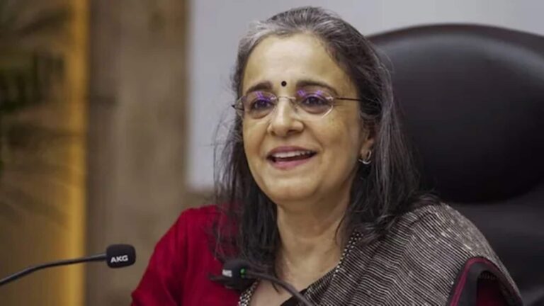 Madhabi Puri Buch: लोकपाल ने पूर्व सेबी चीफ माधबी पुरी बुच के खिलाफ शिकायत करने वालों को लगाई फटकार, जानिए क्या कहा – lokpal of india says complainants can face action for making flimsy fragile allegations against madhabi puri buch